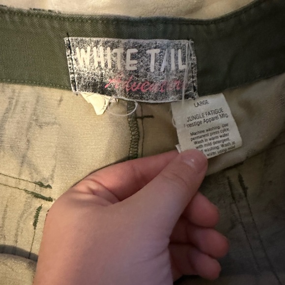 Camo pants - Picture 3 of 3